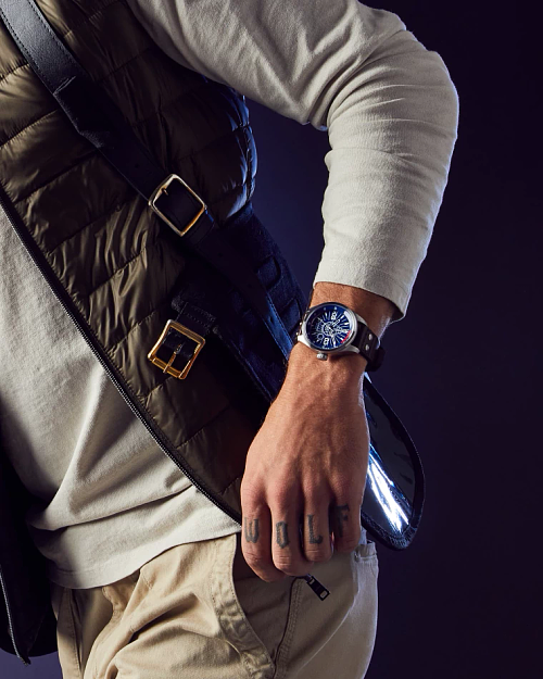 Han Solo Blue Dial Leather Strap AW5009 03W CITIZEN